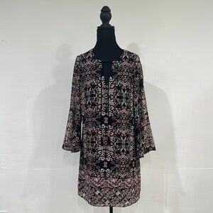 Elegant Vince Camuto Black and Pink Dress with Bell Midlength Sleeves